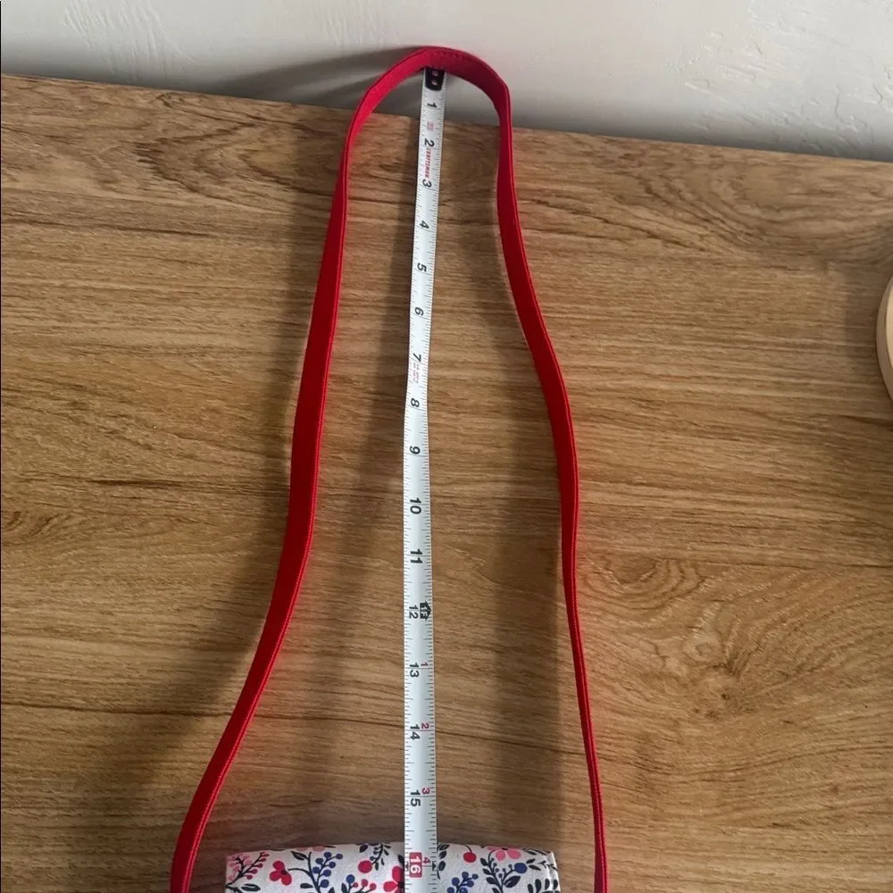 Tommy Hilfiger kid’s Adorable Cotton Floral Crossbody Bag with Red Strap NWOT
